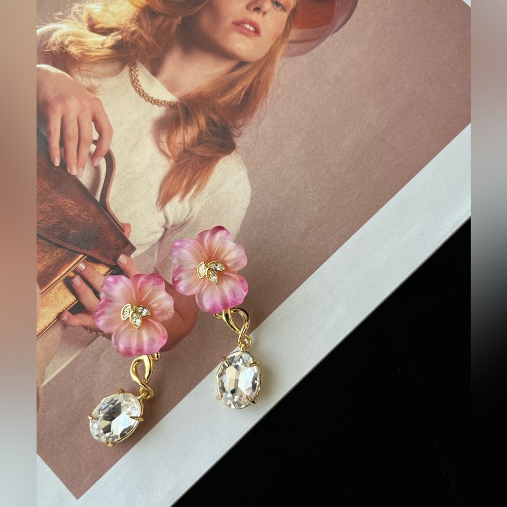 AB-12🆕 Alexis Bittar Pansy Lucite Crystal Drop Post Earring - Pink
